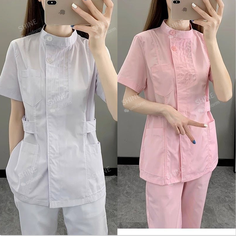 Rosa Krankenschwester-Uniforme – Medical Lab Logo Bewertung und Preis